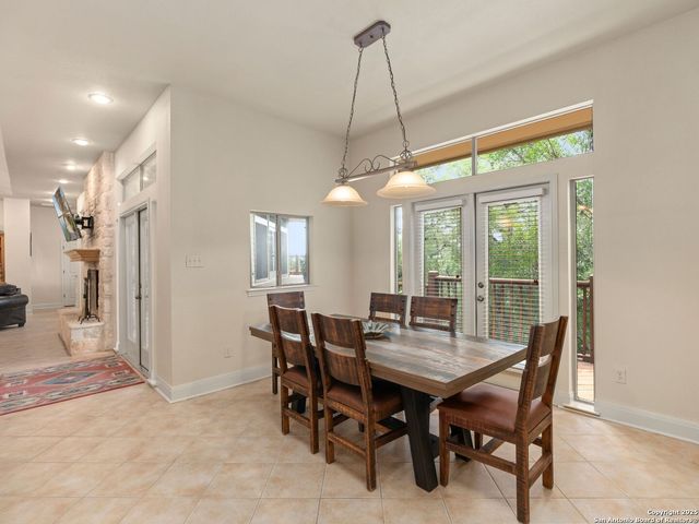 14933 Seven L Trail, Helotes, TX 78023