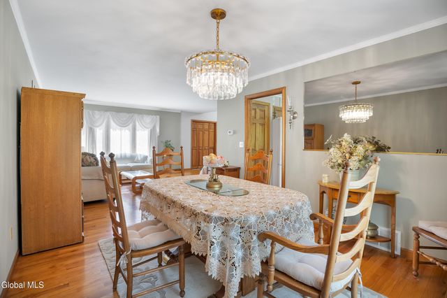 3 Hickory Lane, Sand Lake, NY 12018