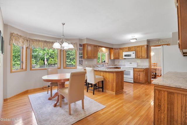 3 Hickory Lane, Sand Lake, NY 12018