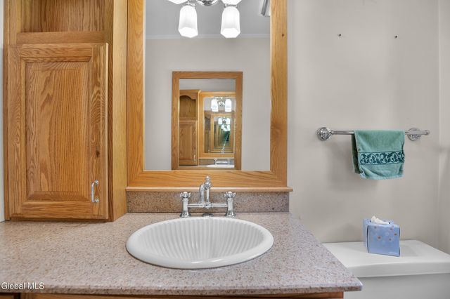 3 Hickory Lane, Sand Lake, NY 12018