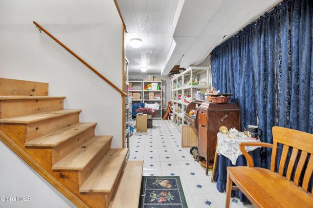 3 Hickory Lane, Sand Lake, NY 12018