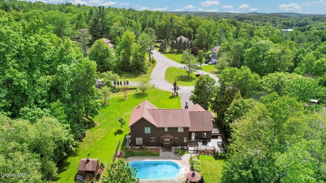 3 Hickory Lane, Sand Lake, NY 12018