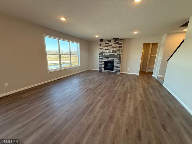 1649 Meadows Drive NE, East Bethel, MN 55011