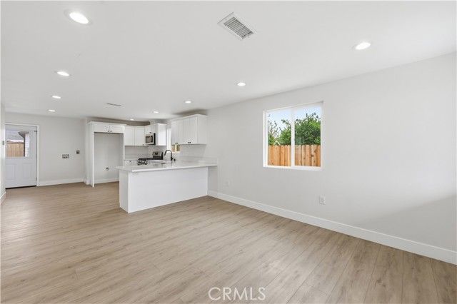 1094 W Evans, San Bernardino, CA 92411