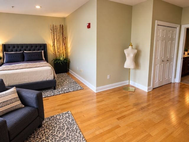 1209 Davenport Ave 1209, Canton, MA 02021