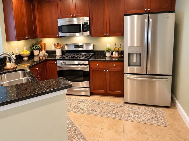 1209 Davenport Ave 1209, Canton, MA 02021