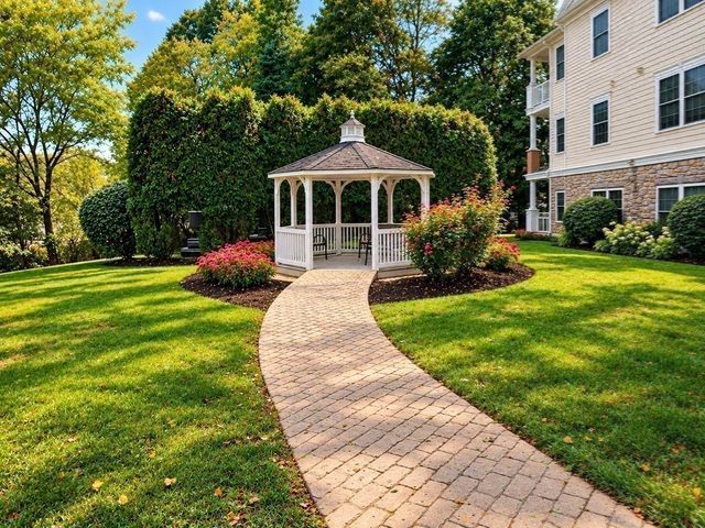 1209 Davenport Ave 1209, Canton, MA 02021