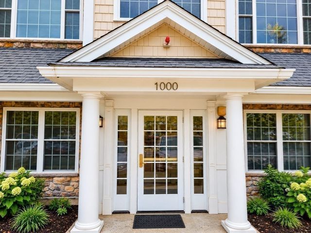 1209 Davenport Ave 1209, Canton, MA 02021