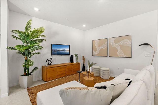 714 BLISSFUL GARDENS WAY, Apopka, FL 32703