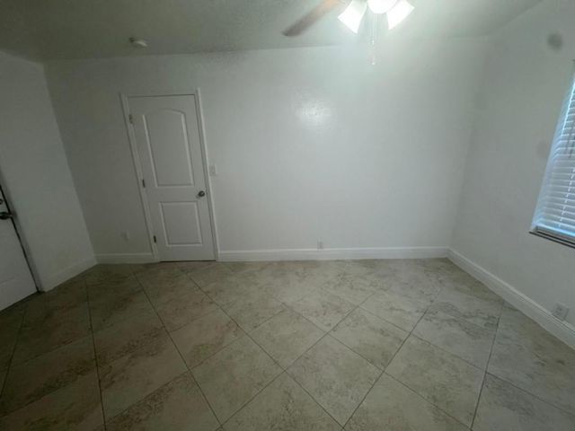 1822 Dixieanna St 10, Hollywood, FL 33020