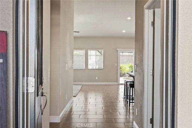 701 Strada, Lemoore, CA 93245