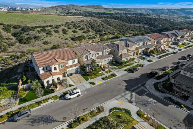 1841 Paterna Dr, Chula Vista, CA 91913
