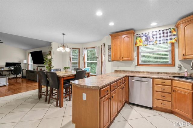 4877 Eva Rue Lane, House Springs, MO 63051