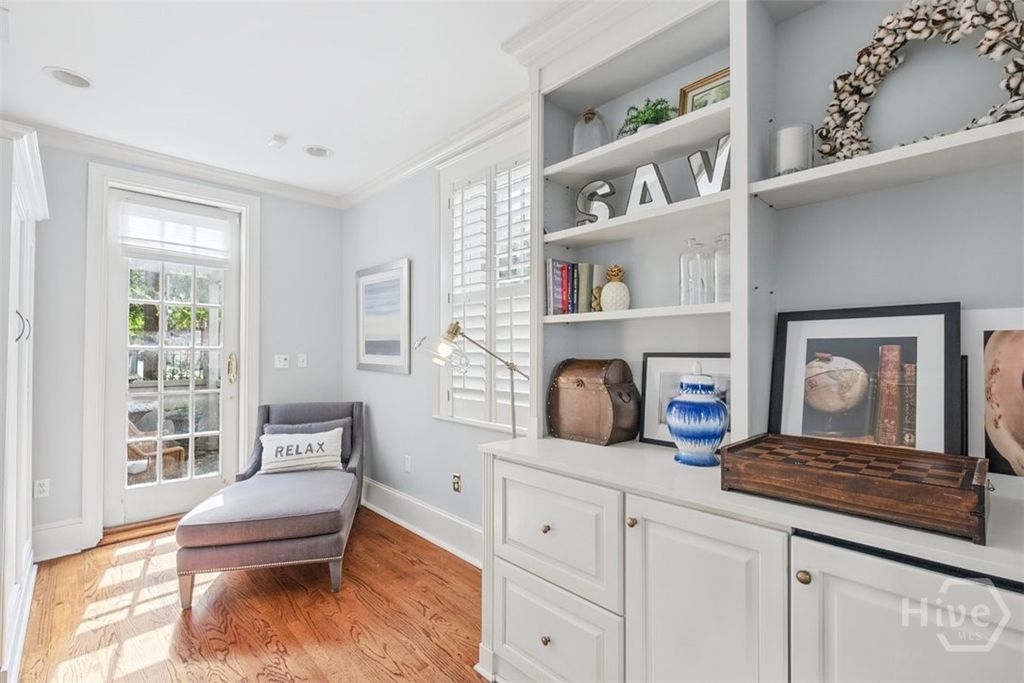 Image 17 of property listing at 439 Abercorn Street, Savannah, GA 31401