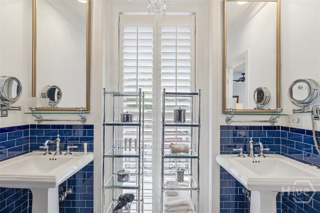 Image 33 of property listing at 439 Abercorn Street, Savannah, GA 31401