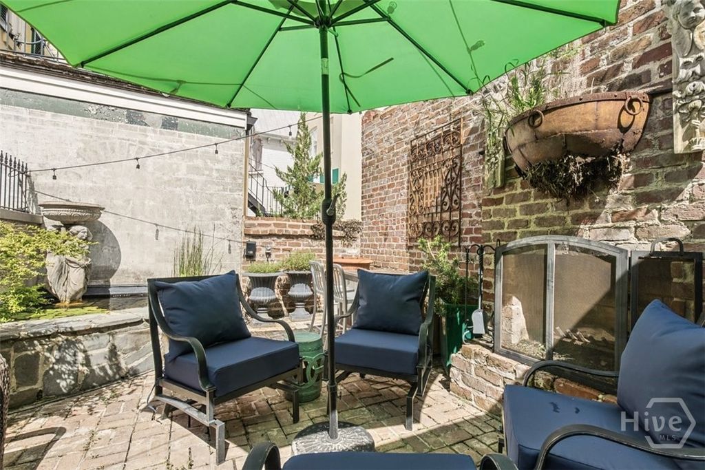 Image 41 of property listing at 439 Abercorn Street, Savannah, GA 31401
