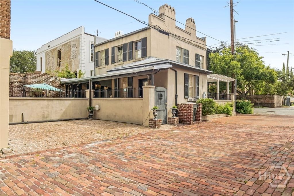 Image 48 of property listing at 439 Abercorn Street, Savannah, GA 31401