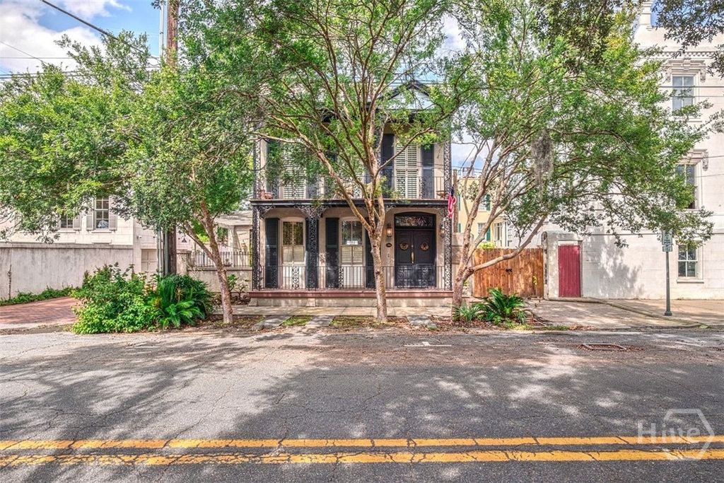 Image 50 of property listing at 439 Abercorn Street, Savannah, GA 31401