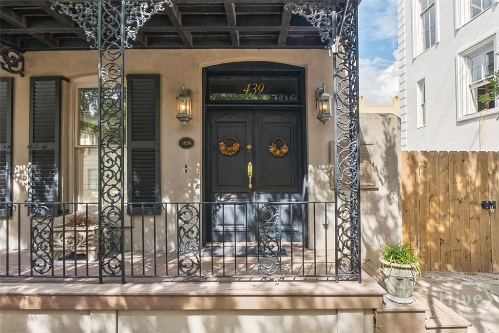 Image 51 of property listing at 439 Abercorn Street, Savannah, GA 31401