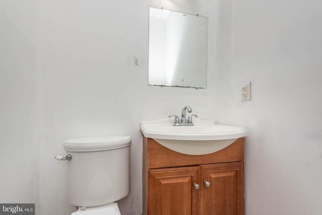 18 E LAFAYETTE AVE, Baltimore, MD 21202