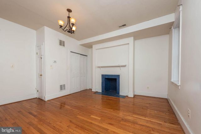 18 E LAFAYETTE AVE, Baltimore, MD 21202