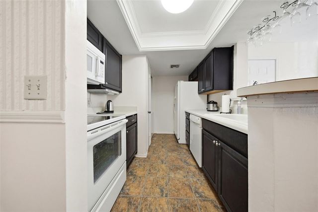 10200 GANDY BOULEVARD N 714, St Petersburg, FL 33702