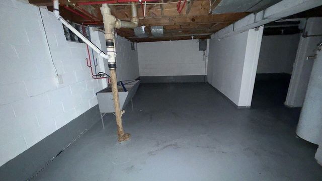 7701 Vaughan Street, Detroit, MI 48228