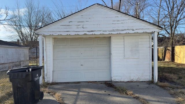 7701 Vaughan Street, Detroit, MI 48228