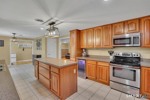 224 Coleman Road, Middletown, CT 06457