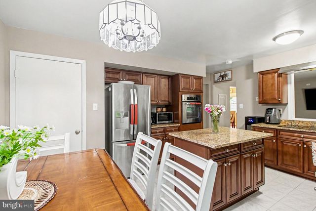 1405 PEACHWOOD LN, Bowie, MD 20716