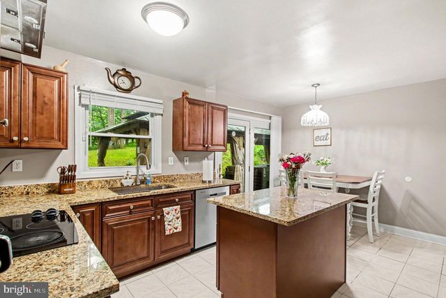 1405 PEACHWOOD LN, Bowie, MD 20716