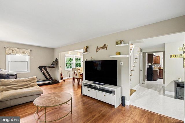 1405 PEACHWOOD LN, Bowie, MD 20716