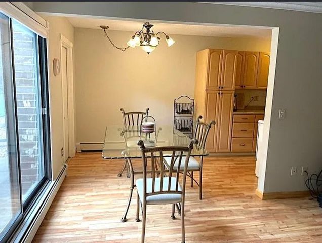 4560 Cedar Lake Road S 3, Saint Louis Park, MN 55416