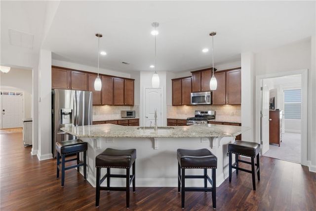 6180 Bluff Heights Drive, Cumming, GA 30040