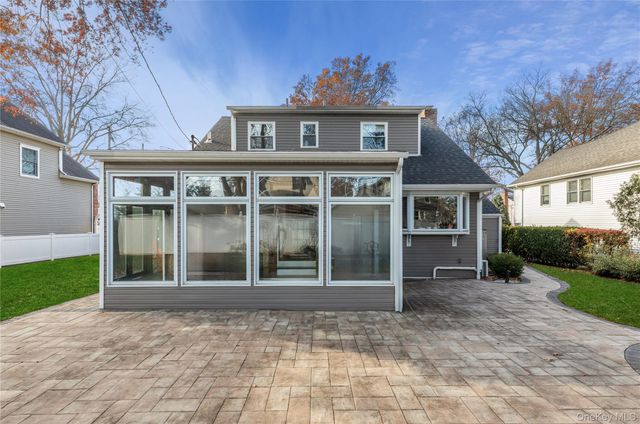 105 Jefferson Street, Garden City, NY 11530