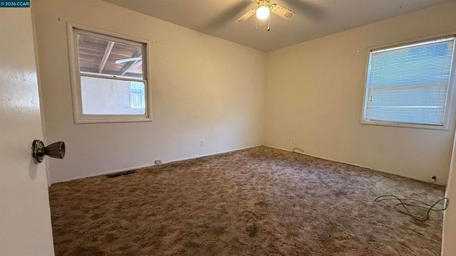 176 Sequoia Dr, Pittsburg, CA 94565