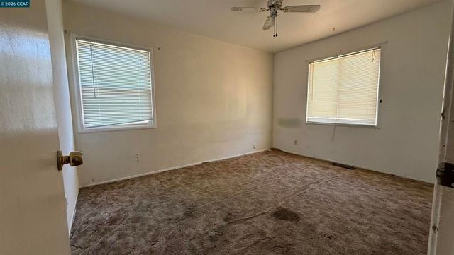 176 Sequoia Dr, Pittsburg, CA 94565
