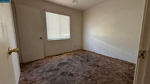176 Sequoia Dr, Pittsburg, CA 94565