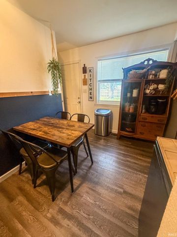 1022 Fieldhouse Avenue, Elkhart, IN 46516