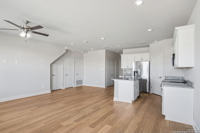 7127 Magnolia Creek, San Antonio, TX 78252