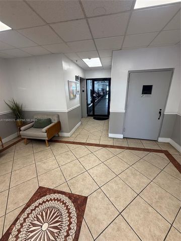 6937 Bay Drive, Miami Beach, FL 33141