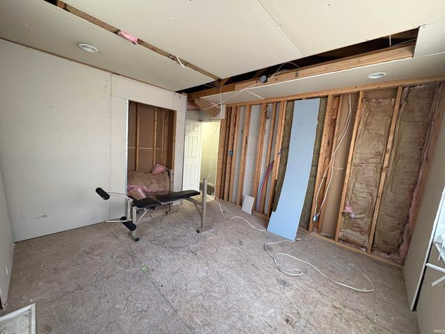 2300 S Brown Avenue, Bloomington, IN 47403