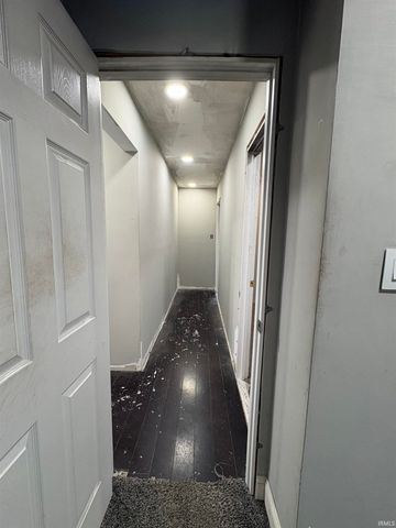 2300 S Brown Avenue, Bloomington, IN 47403