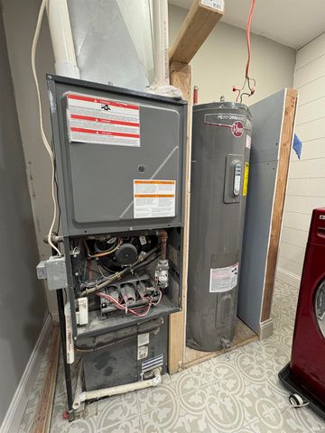 2300 S Brown Avenue, Bloomington, IN 47403