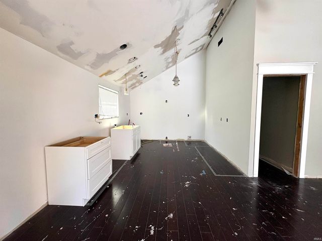 2300 S Brown Avenue, Bloomington, IN 47403