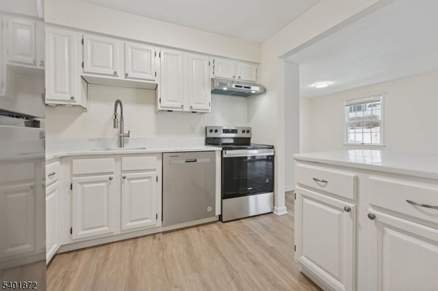 195 Alexandria Way Ondo, Bernards Twp., NJ 07920