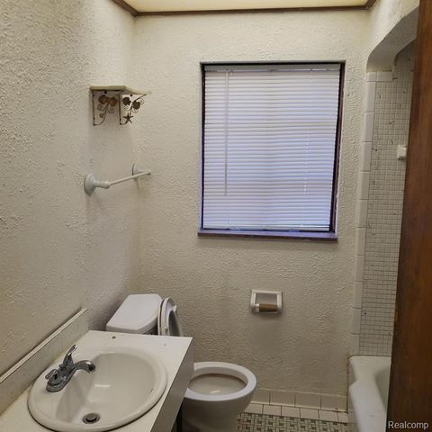 20209 Stotter Street, Detroit, MI 48234
