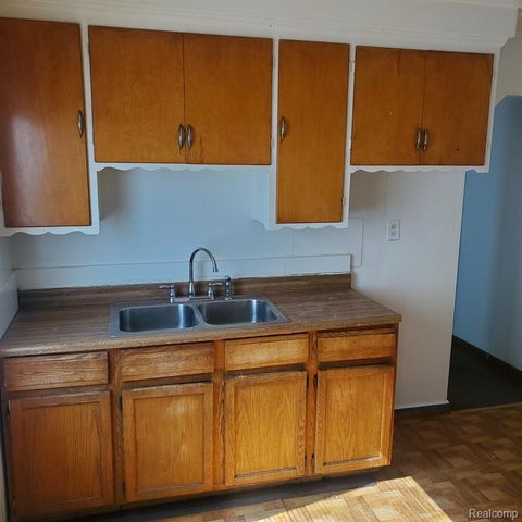 20209 Stotter Street, Detroit, MI 48234
