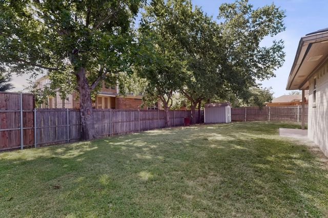 6804 Richfield Drive, North Richland Hills, TX 76182