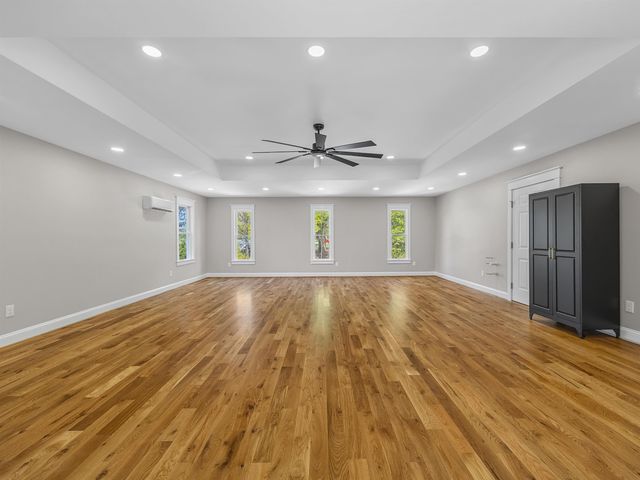 100 Brandon Drive, Spartanburg, SC 29303
